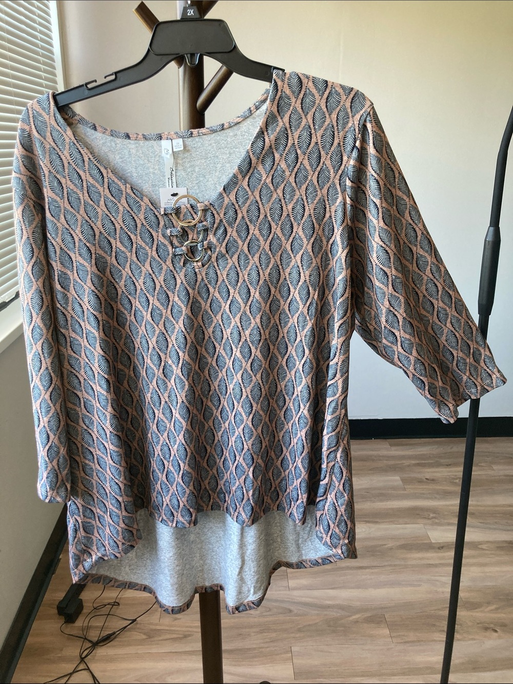 NY Collection neutral abstract leaves printed pattern top embellished detail 2X
